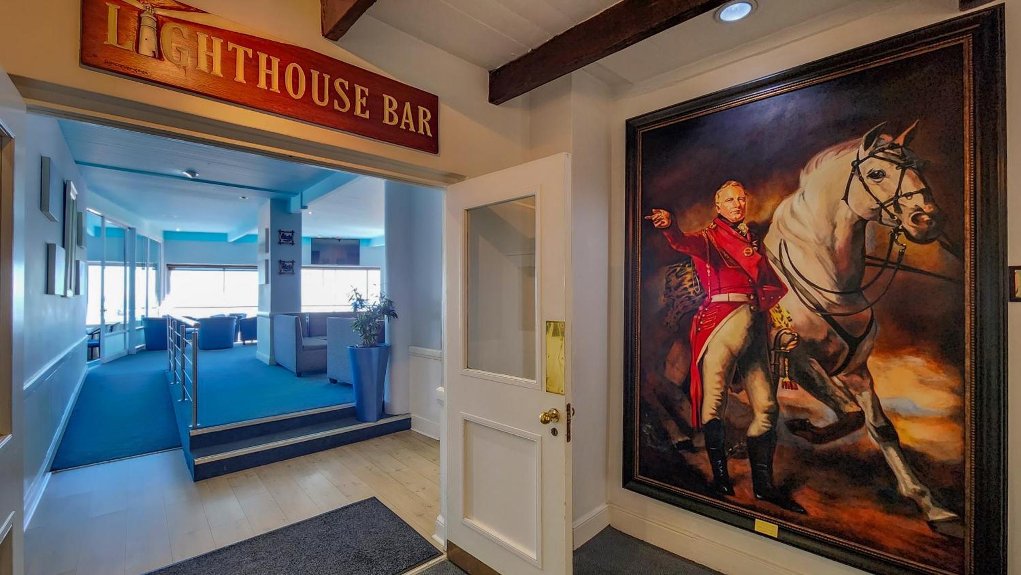 The Blue Peter Hotel Bloubergstrand Exterior photo